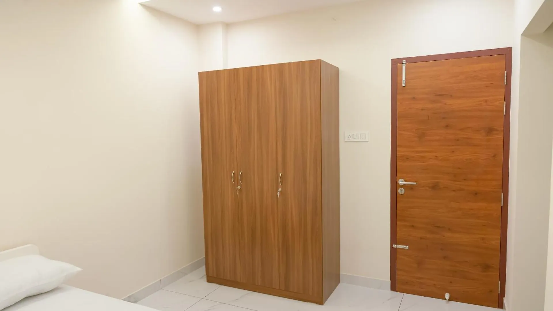 דירות Kochi Izel Casa הודו